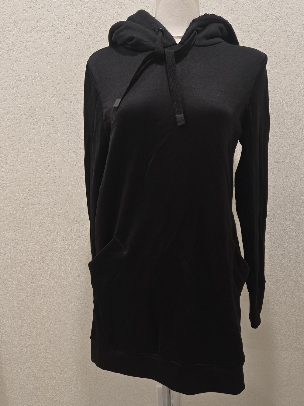 Athleta Black Longline Hooded Pullover